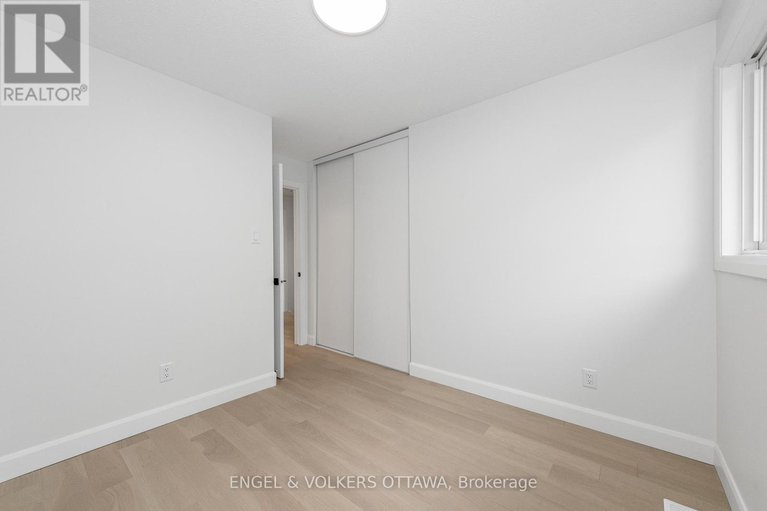 28965563/39-benlark-road/on-the-green/ottawa/ontario/K2J2L5_30