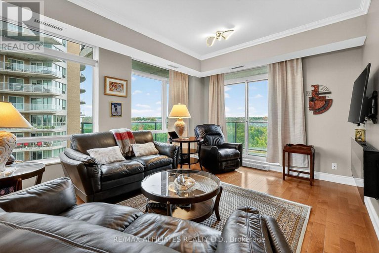 29157989/905-100-inlet-private/chatelaine-village/ottawa/ontario/K4A0S8_17