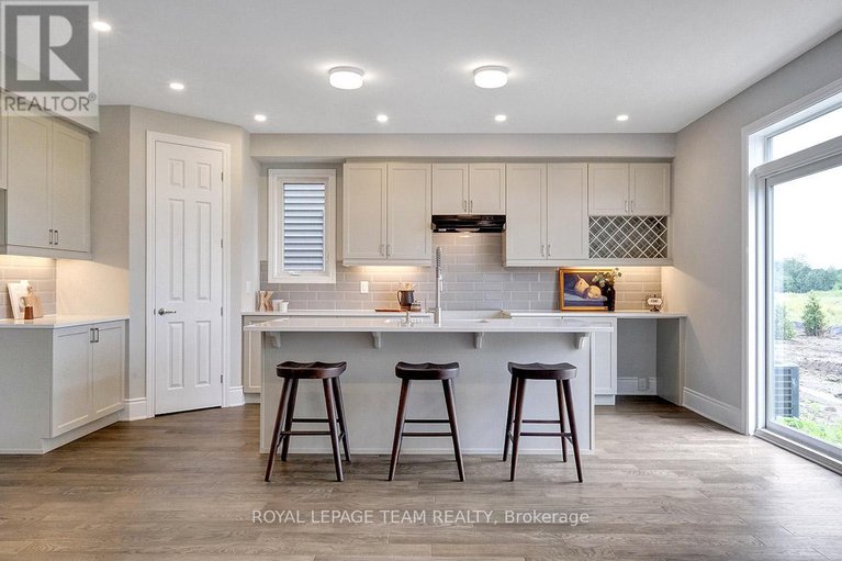 28670330/219-parsnip-mews/goulbourn-twp-from-franktown-rdsouth-to-rideau/ottawa/ontario/K0A2Z0_12
