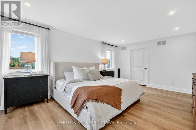 29060729/57-paul-a-bertrand-drive/mcnabbraeside-twps/mcnabbraeside/ontario/K7S3G8_33