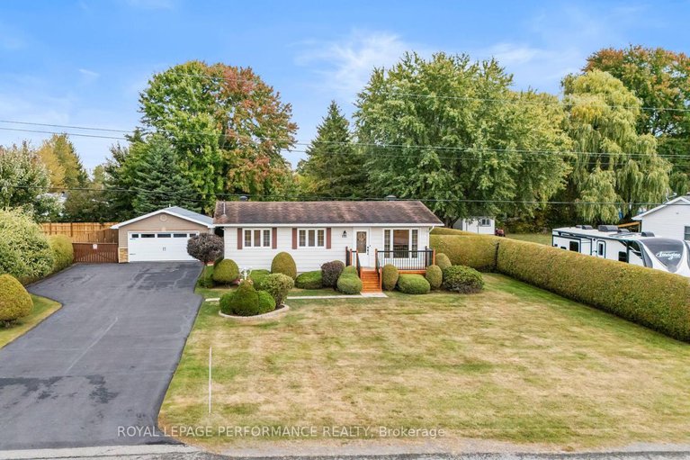 28901447/122-maple-grove-street/russell-twp/russell/ontario/K0A1W0_2