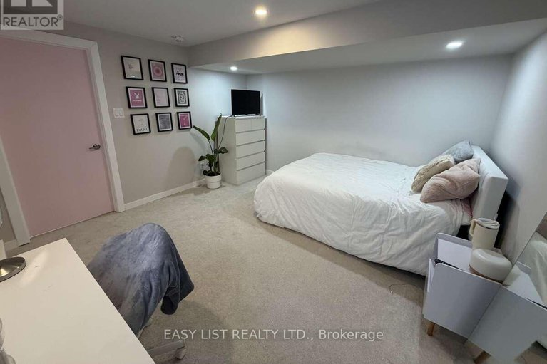 29335649/776-eminence-street/half-moon-bay/ottawa/ontario/K2J6X6_26