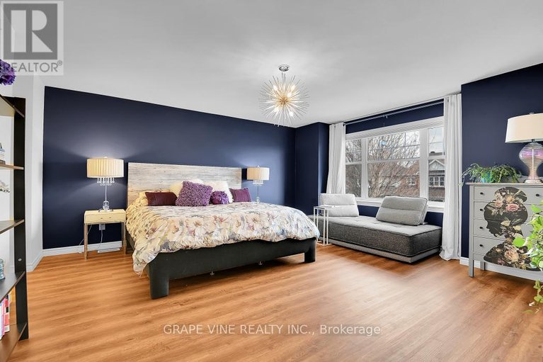 29590569/517-overland-drive/stittsville-north/ottawa/ontario/K2S0C2_16