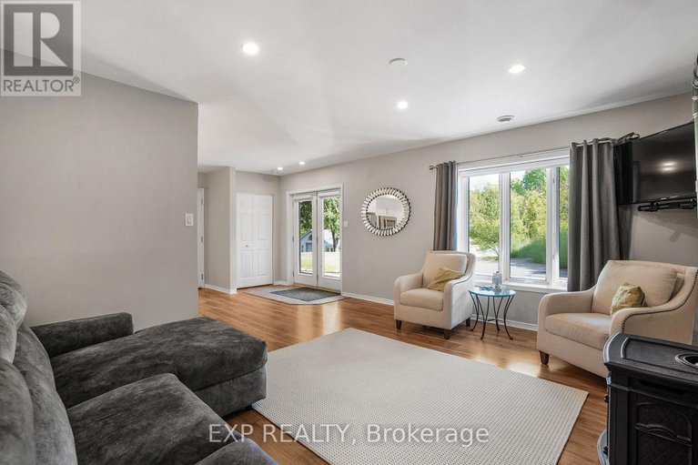 28822089/1533-bouvier-road/clarencerockland-twp/clarence-rockland/ontario/K0A1N0_29
