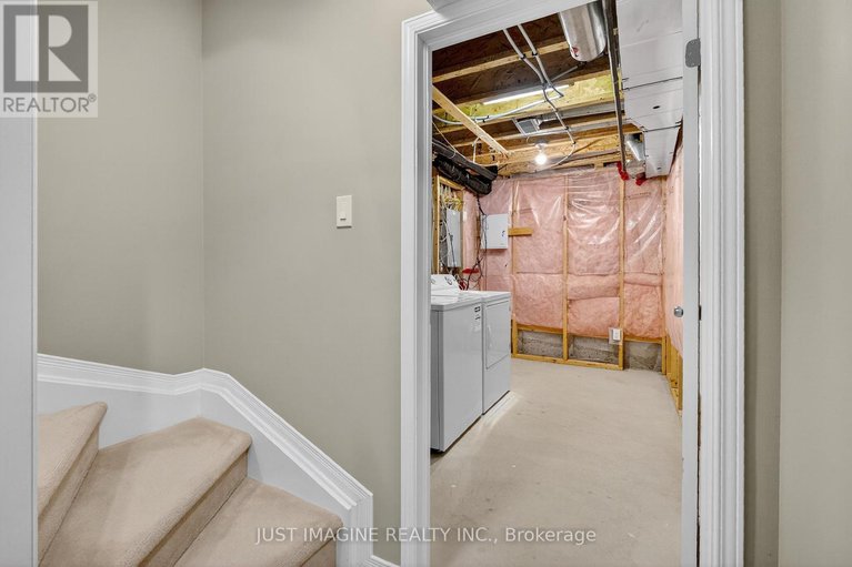 29033359/105-caithness-private/mer-bleuebradley-estatesanderson-park/ottawa/ontario/K1W0G4_41