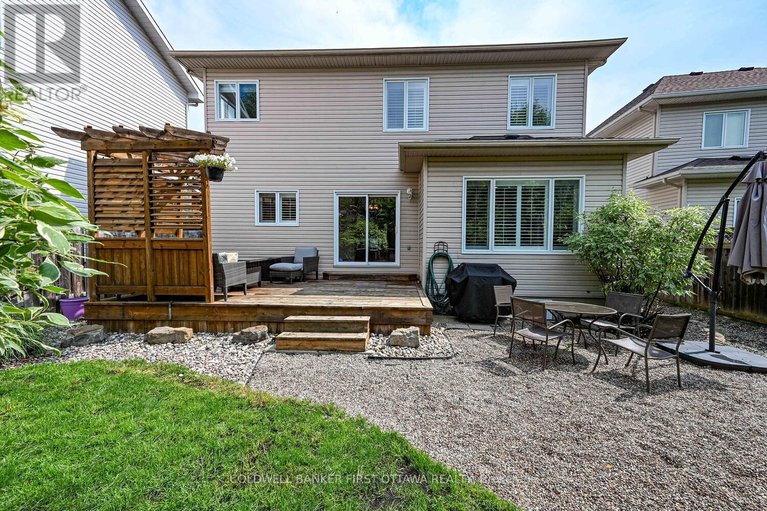 28556106/105-sirocco-crescent/stittsville-north/ottawa/ontario/K2S2C9_45