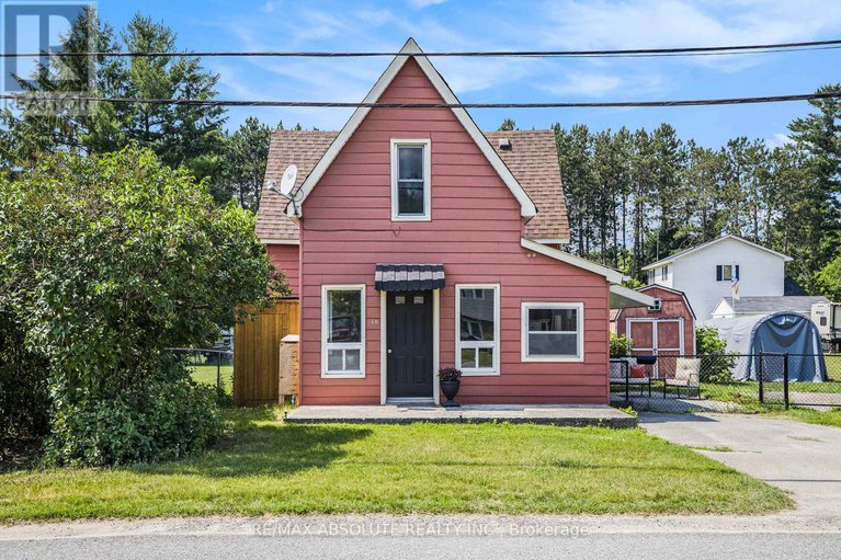 28557338/10-neilson-street/mcnabbraeside-twps/mcnabbraeside/ontario/K7S3G2_2
