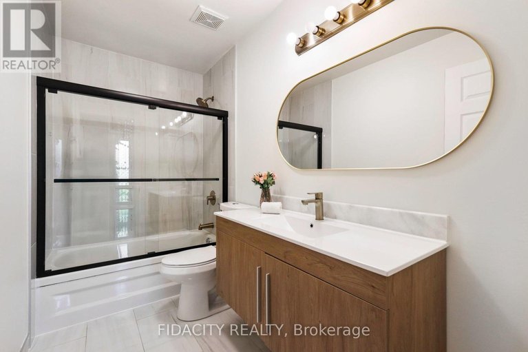 29538560/1-kathleen-crescent/stittsville-central/ottawa/ontario/K2S1L6_23