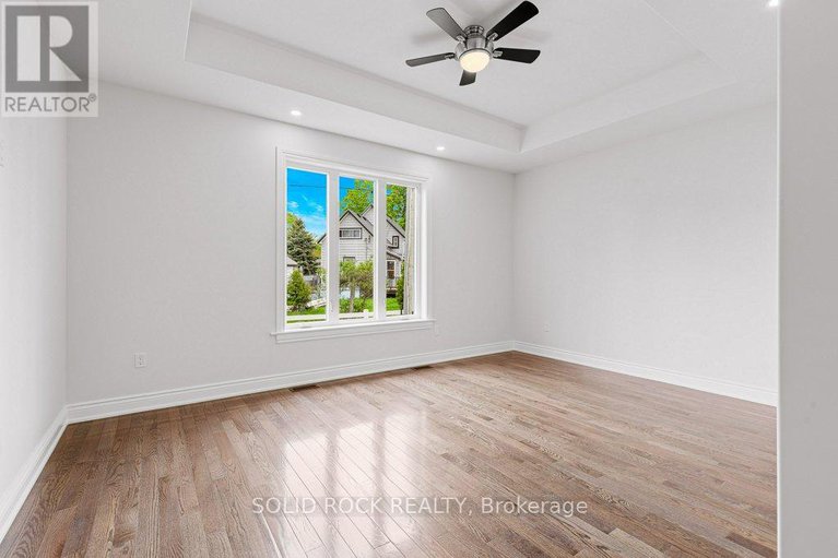 28351753/30-lakeview-drive/iroquois/south-dundas/ontario/K0E1K0_23