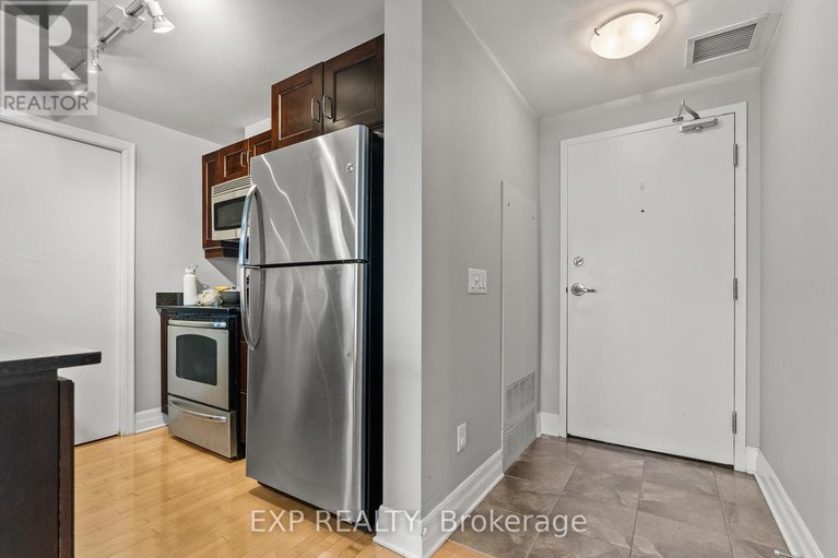 28746000/1203-75-cleary-avenue/woodroffe/ottawa/ontario/K2A1R8_5