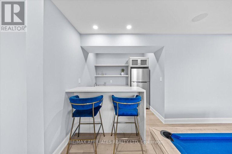 28084122/724-mcmanus-avenue/manotick-village-manotick-estates/ottawa/ontario/K4M0B2_40