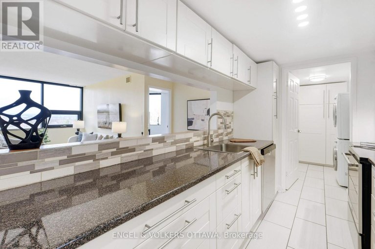 29651798/505-2019-carling-avenue/carlingwood/ottawa/ontario/K2A4A2_13