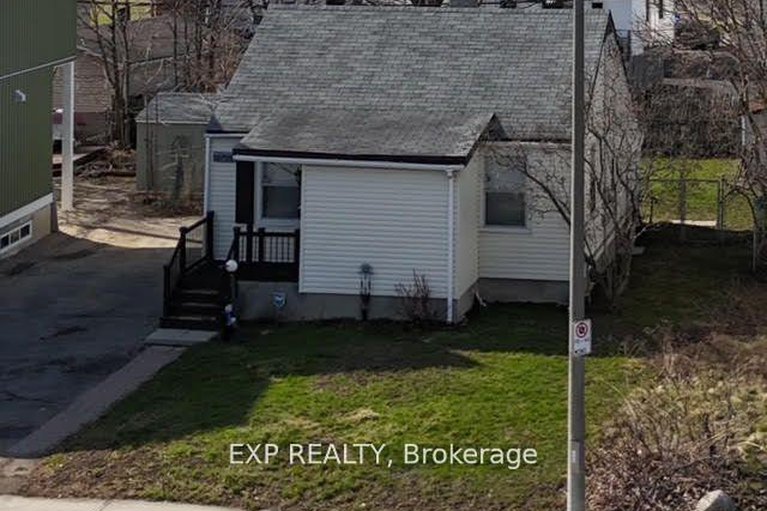 28390177/149-crerar-avenue/carlington/ottawa/ontario/K1Z7P4_2