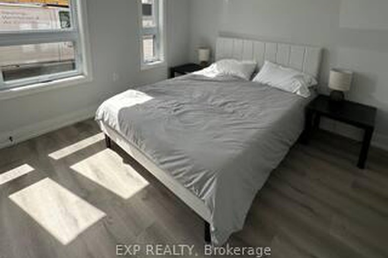 28573382/110-1350-hemlock-road/cfb-rockcliffe-and-area/ottawa/ontario/K1K4E4_13