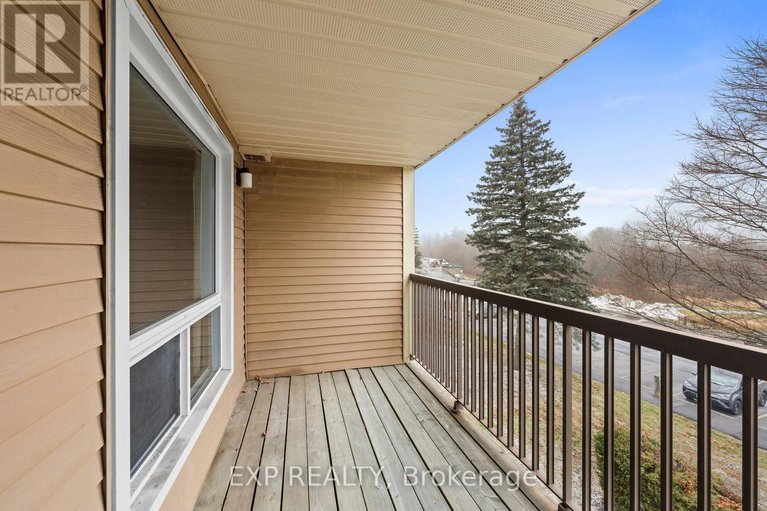 29006637/306-6376-bilberry-drive/orleans-wood/ottawa/ontario/K1C4P6_30