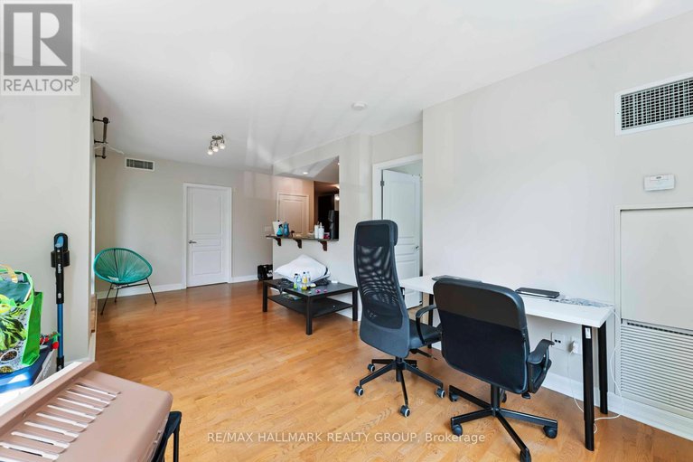 28623429/204-200-besserer-street/sandy-hill/ottawa/ontario/K1N0A7_13