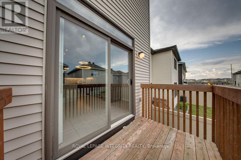 28613041/405-aphelion-crescent/half-moon-bay/ottawa/ontario/K2J6N6_42