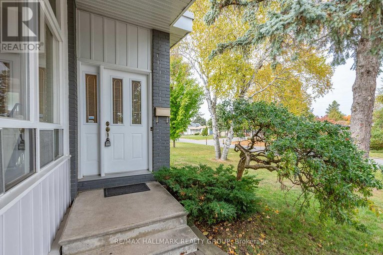 28995963/64-sullivan-avenue/meadowlandscrestview/ottawa/ontario/K2G1V2_4