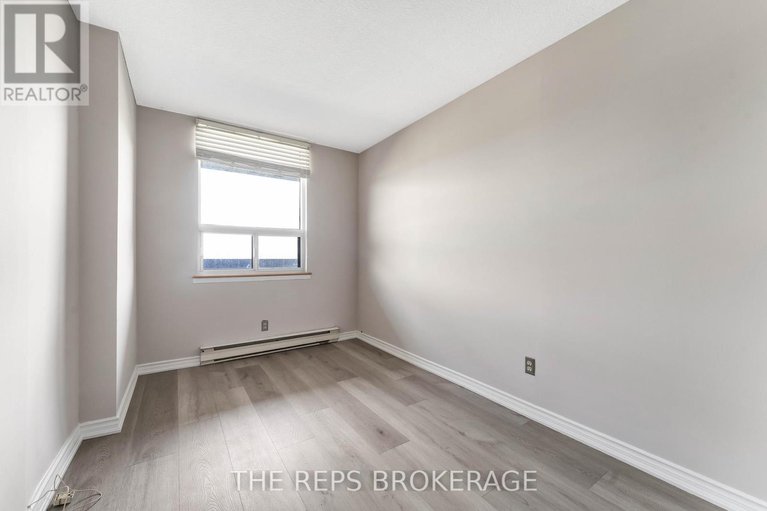 28348910/2001-900-dynes-road/carleton-square/ottawa/ontario/K2C3L6_9