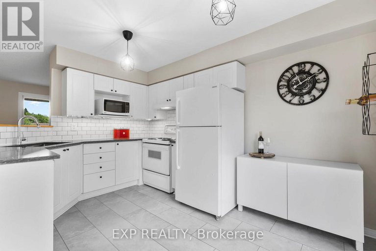 28582296/225-kincardine-drive/glencairnhazeldean/ottawa/ontario/K2V1C5_6