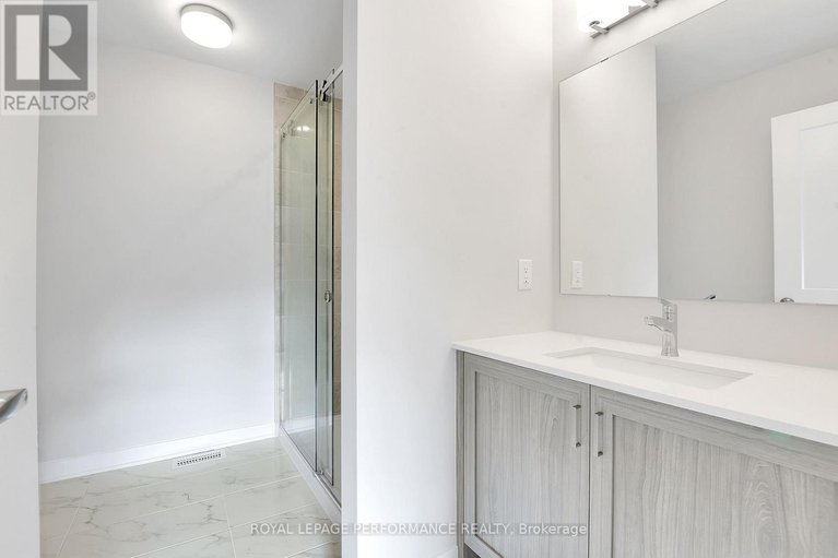 28336168/116-pizzicato-street/mer-bleuebradley-estatesanderson-park/ottawa/ontario/K1W0S2_31