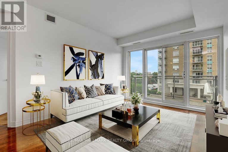28694787/303-70-landry-street/vanier/ottawa/ontario/K1L0A8_12