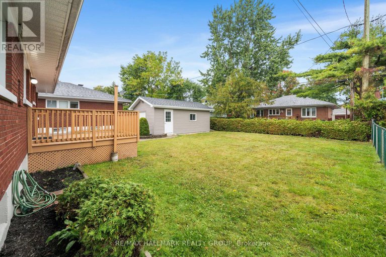 28867209/853-chapman-boulevard/elmvale-acres/ottawa/ontario/K1G1V1_17