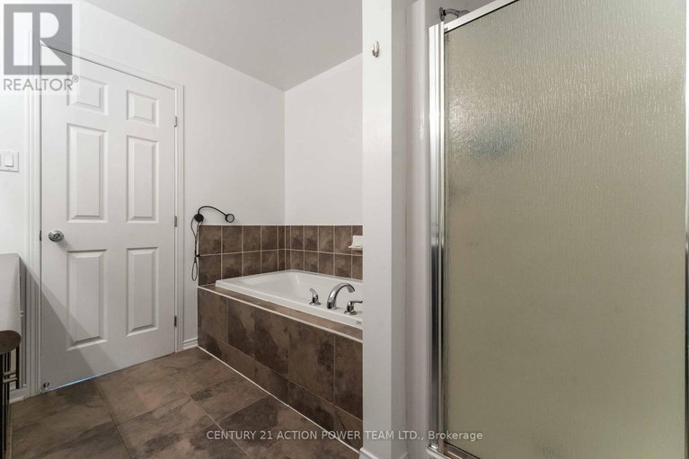 29629375/153-lokoya-street/emerald-meadowstrailwest/ottawa/ontario/K2S0J5_28