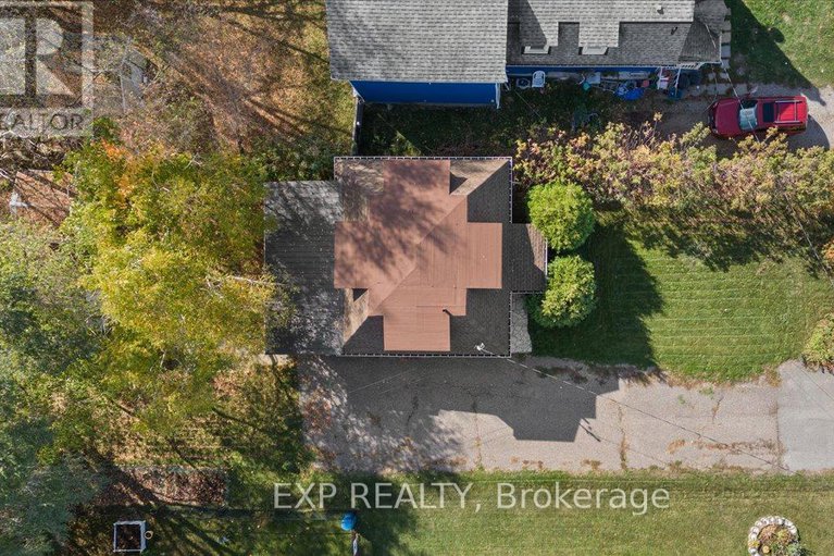 29246860/377-lisgar-avenue/renfrew/renfrew/ontario/K7V3N3_34