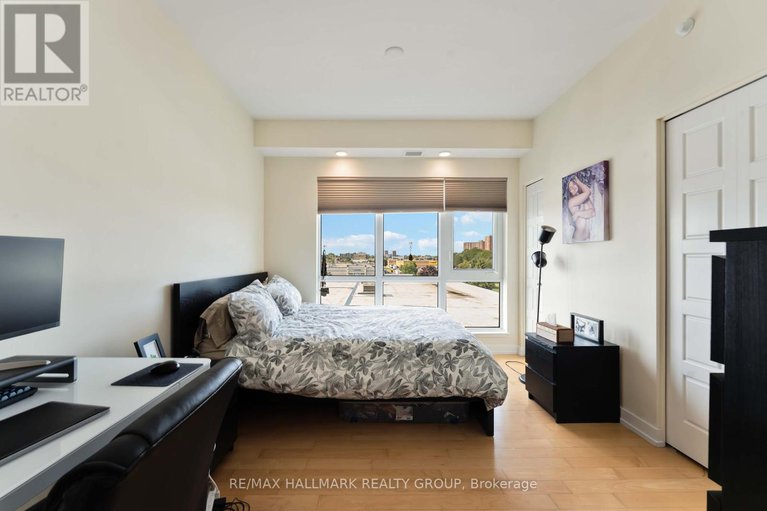 28847952/510-330-titan-private/borden-farmstewart-farmcarleton-heightsparkwood-hills/ottawa/ontario/K2G1G3_18
