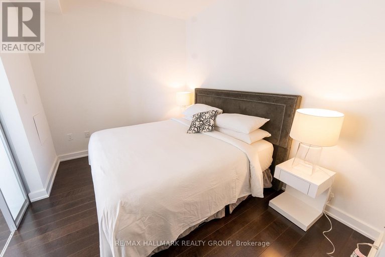 29318259/502-111-champagne-avenue/west-centre-town/ottawa/ontario/K1S5V3_16