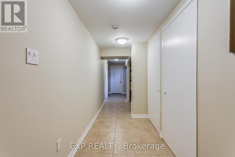 28712668/655-gardenvale-road-w/castle-heightsrideau-high/ottawa/ontario/K1K1E3_14