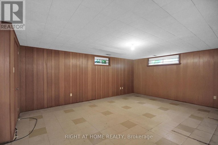 28631481/2257-prospect-avenue/alta-vista/ottawa/ontario/K1H7G2_25