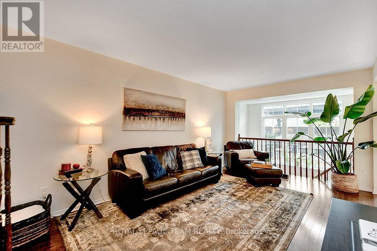28608352/109-goldwood-private/stonebridge/ottawa/ontario/K2J0P4_10