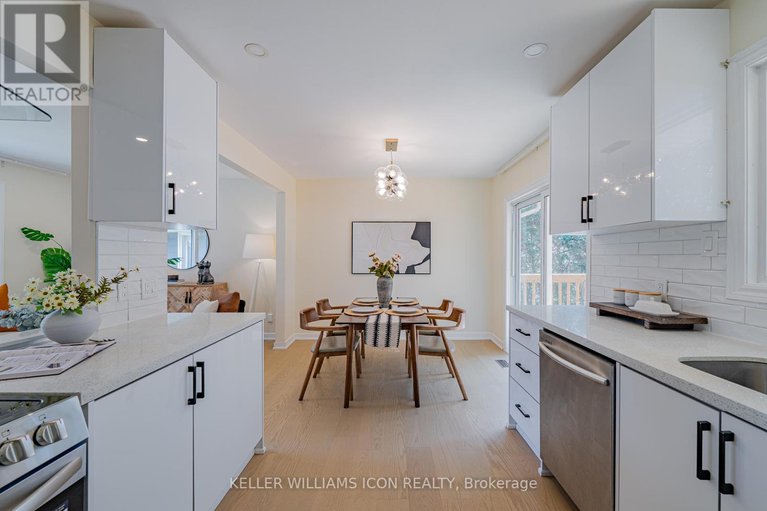 28966651/1666-fisher-avenue/borden-farmstewart-farmcarleton-heightsparkwood-hills/ottawa/ontario/K2C1X7_17
