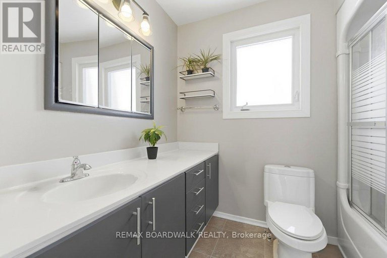 29425117/65-837-eastvale-drive/beaconwood/ottawa/ontario/K1J7T5_31