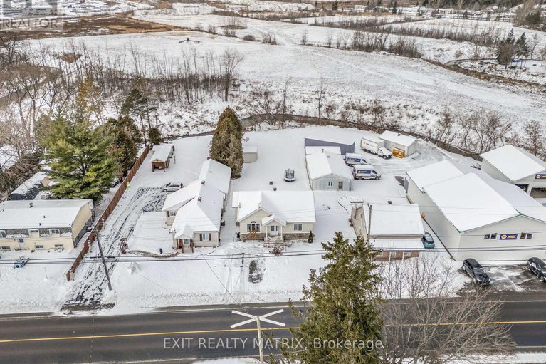 29156083/156-longueuil-street/lorignal/champlain/ontario/K0B1K0_35