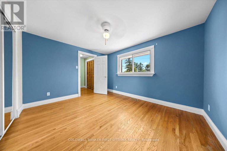 28767158/2326-harding-road/elmvale-acresurbandale/ottawa/ontario/K1G3B9_28