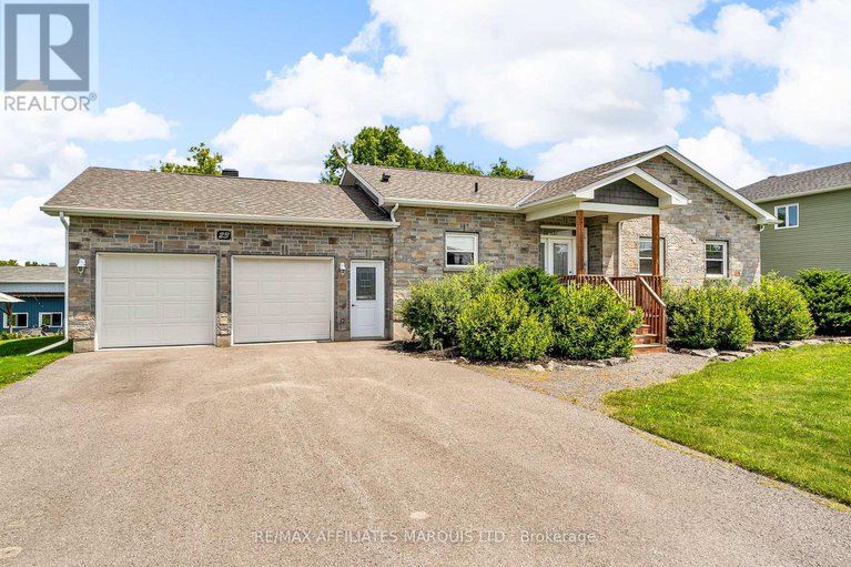 28666007/23-calco-crescent/moose-creek/north-stormont/ontario/K0C1W0_2