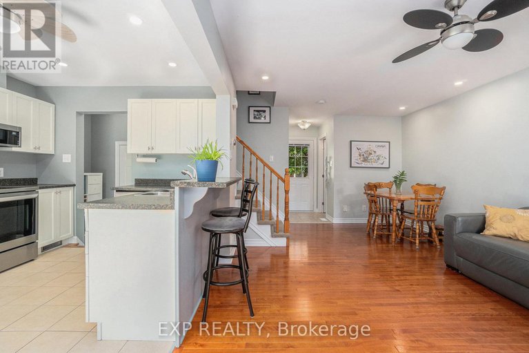 28760670/502-rosehill-avenue/stittsville-north/ottawa/ontario/K2S0E4_4