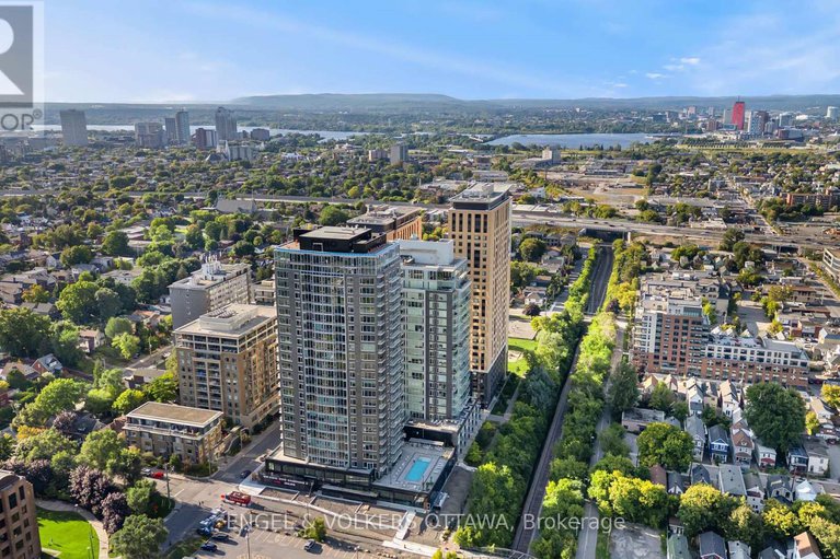 28144696/807-111-champagne-avenue-s/west-centre-town/ottawa/ontario/K1S5V3_22