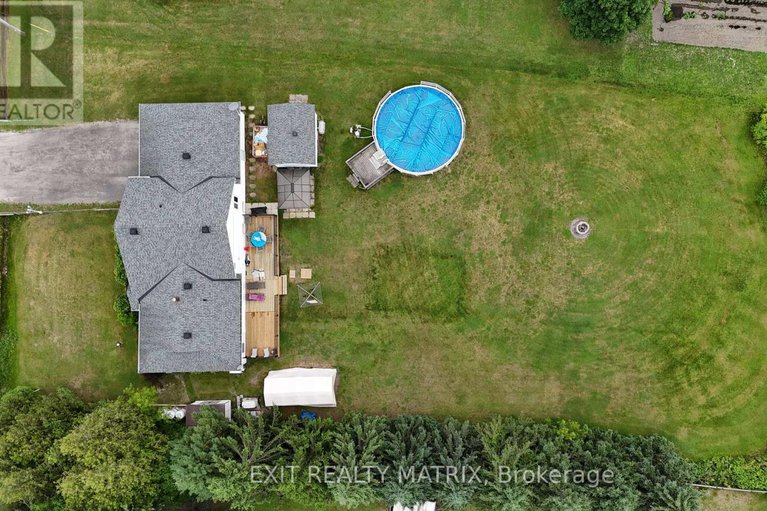 28768217/2418-rideau-road/riverside-south/ottawa/ontario/K1X1B2_40
