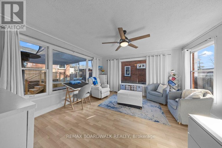 29606717/30-emily-street/carleton-place/carleton-place/ontario/K7C1S2_16