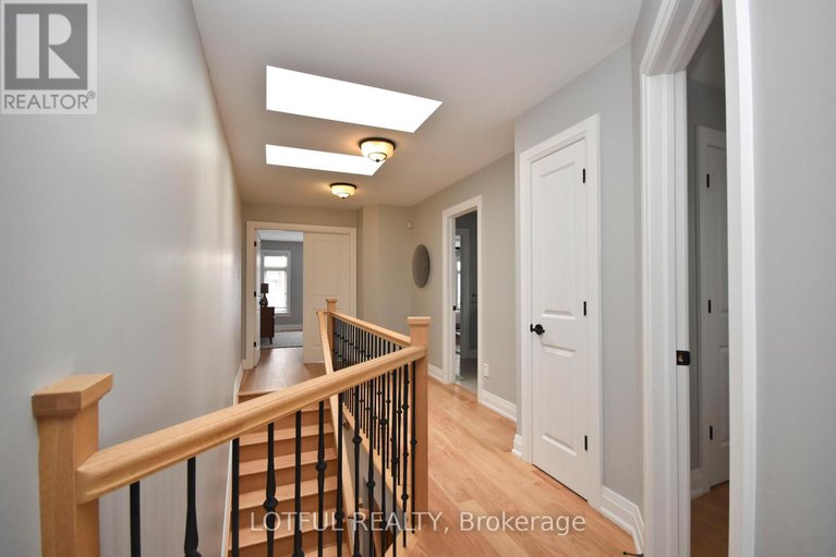 27948613/a-58-young-street/west-centre-town/ottawa/ontario/K1S3H9_15