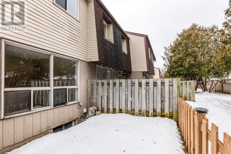 29268847/51-3115-olympic-way/blossom-parkleitrim/ottawa/ontario/K1T1Y7_32