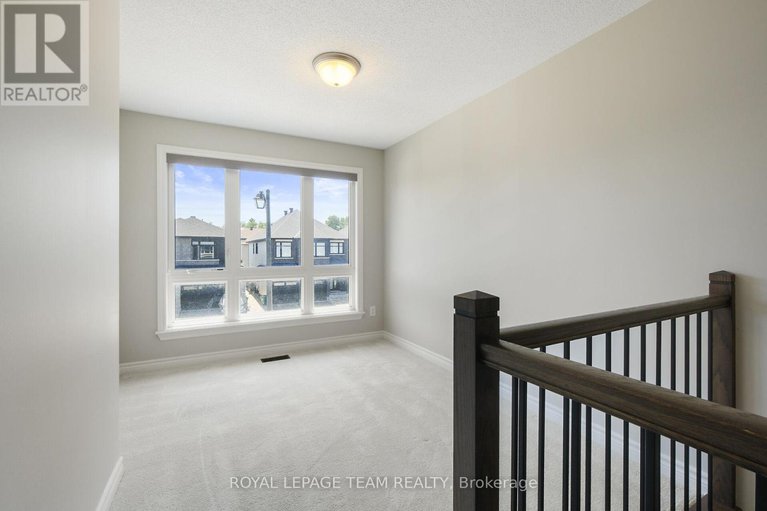 28884791/273-shinleaf-crescent/mer-bleuebradley-estatesanderson-park/ottawa/ontario/K1W0J2_26
