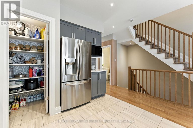 28723999/150-shinny-avenue/emerald-meadowstrailwest/ottawa/ontario/K2V0G3_7