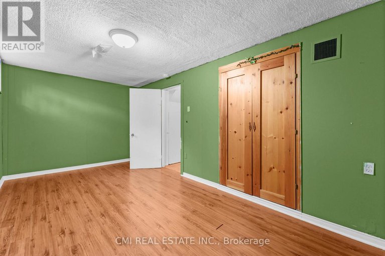 28790260/99-2570-southvale-crescent/sheffield-glenindustrial-park/ottawa/ontario/K1B5B7_31