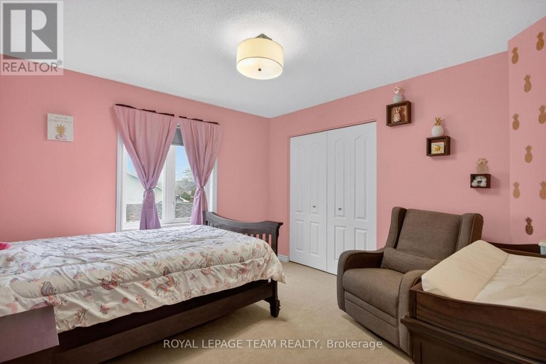 29614412/75-renoir-drive/embrun/russell/ontario/K0A1W0_29