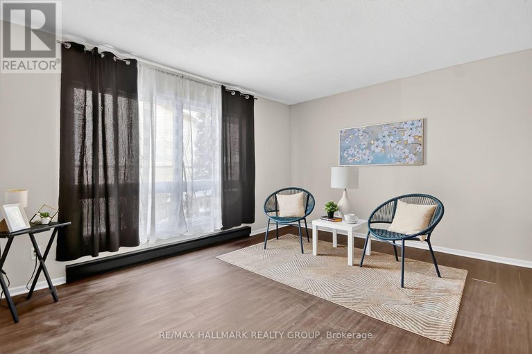 29306749/15-2640-draper-avenue/redwood-park/ottawa/ontario/K2H8V3_7